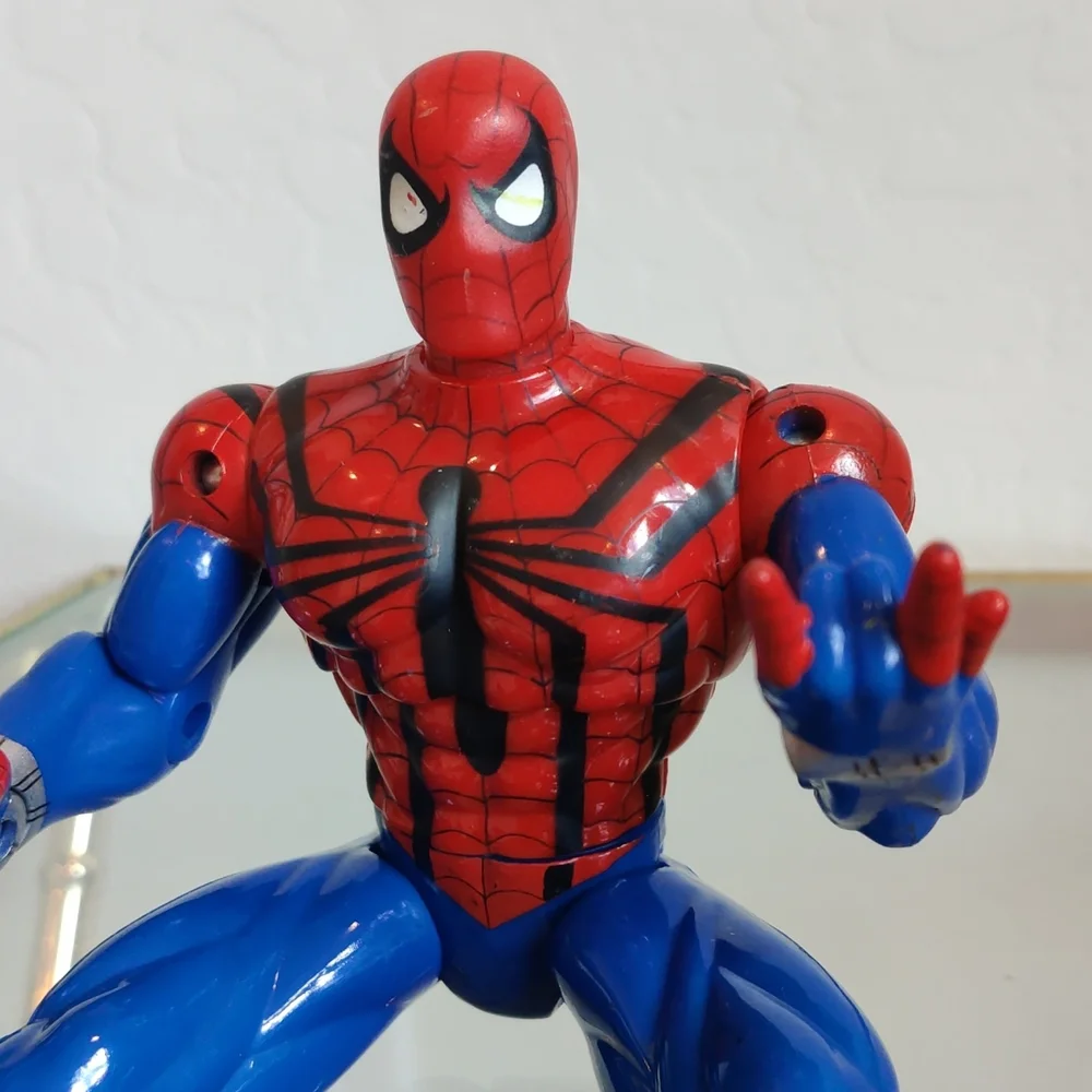Spiderman Action Figure - Picture 6 of 8